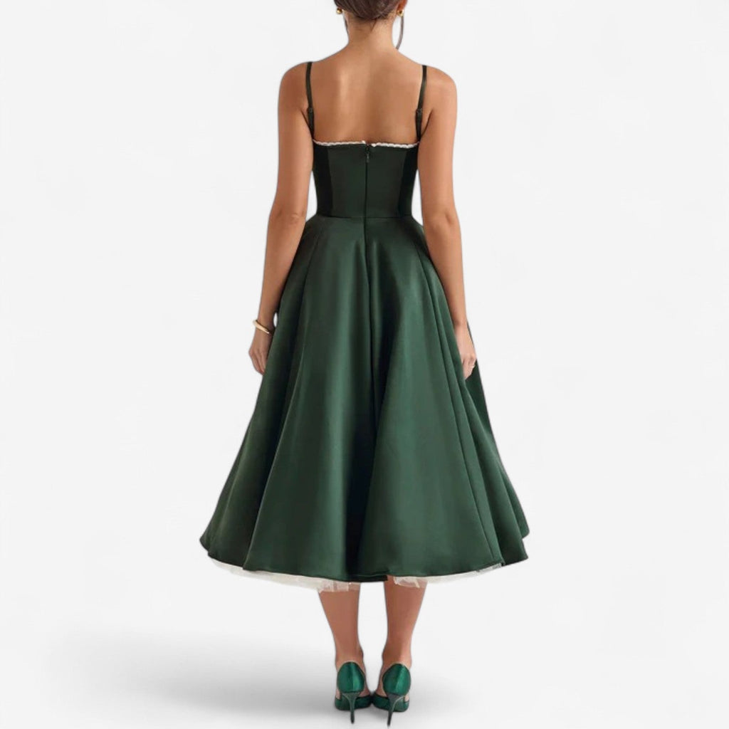 Catera™ Vestido acampanado